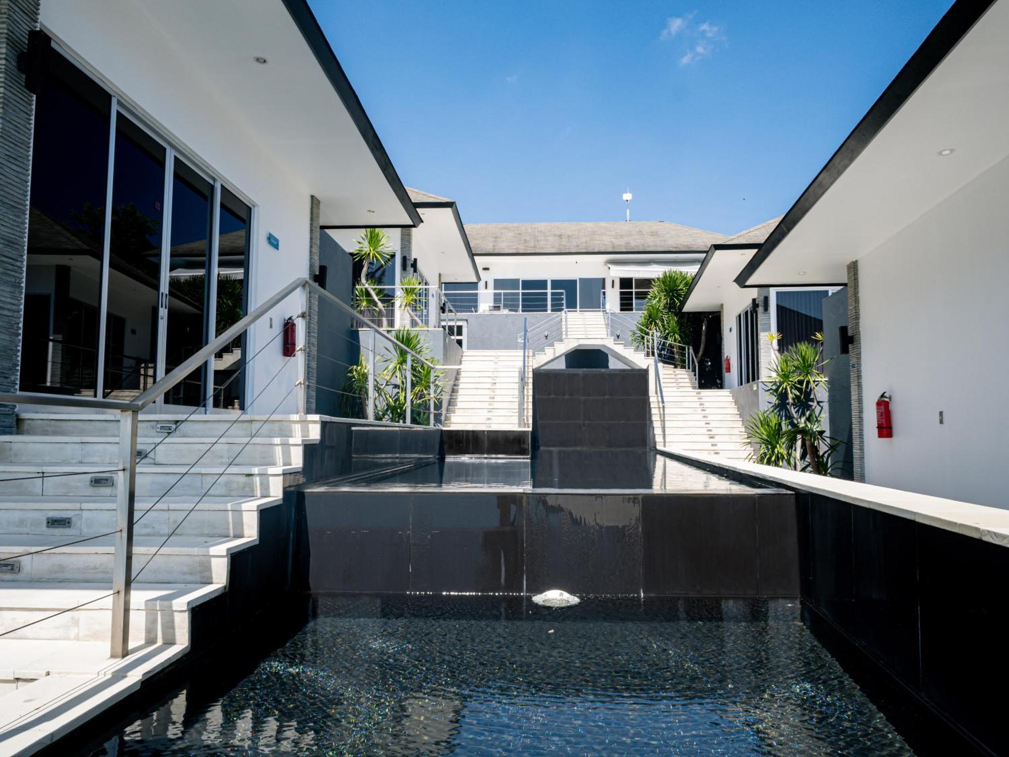 Suluban Cliff Bali Villa Uluwatu Extérieur photo